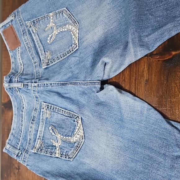 Maurices Blue Straight Leg Jeans Comfortable Classic Style - Picture 4 of 13